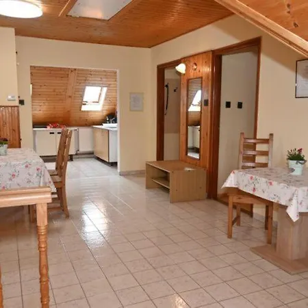 Encian Apartmanhaz *